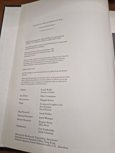 the atlas of the supernatural by derek and julia parker