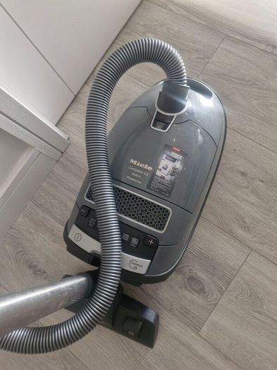 Miele C3 vacuum cleaner