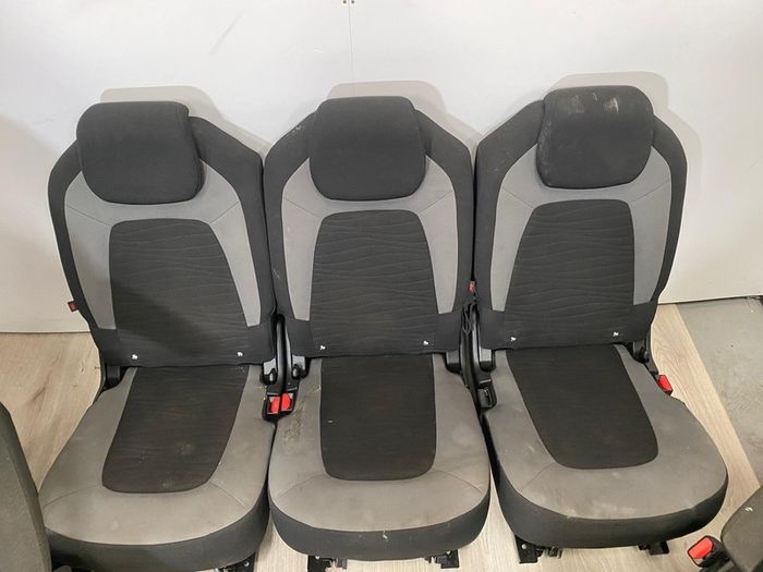 2015 Citroen Picasso seats set