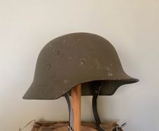 Original WW2 Hungarian M35/38 Steel Helmet. Finnish Postwar Refurb. Size 66. Complete. Militaria