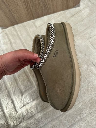 Ugg Tasman slippers