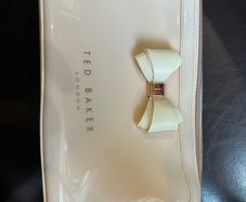 Ted Baker toiletries make up bag