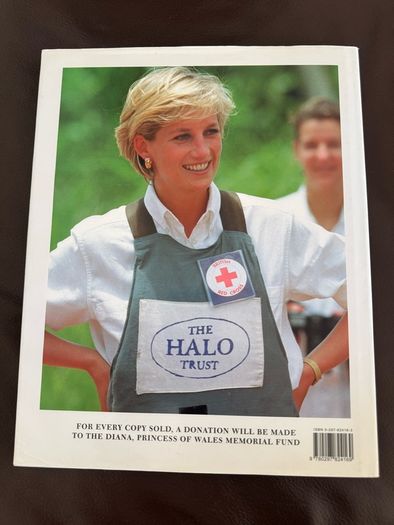 Diana, Princess of Wales: A Tribute by Tim Graham - Hardcover Book