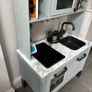 Toy Kitchen Image 8