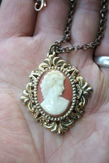 Vintage Cameo Pendant