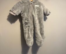 pramsuit
