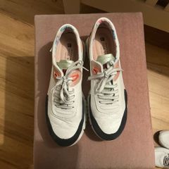 Jose Seanz Trainers
