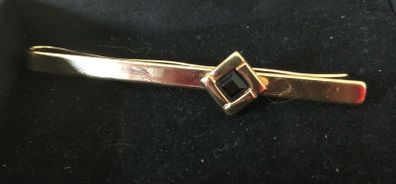tie pin