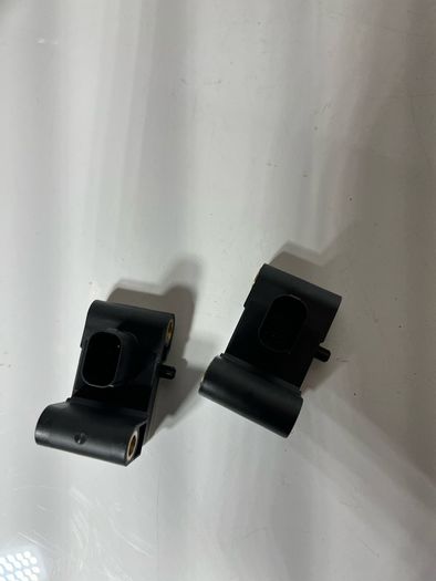 Bmw Airbag Crash Sensors Pair X2 6956485 E90 E91 E92 E93 3 Series  Left + Right A1l2b522s