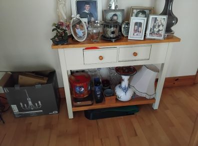 Side board great condition  must go by Thursday