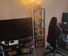 floor lamp