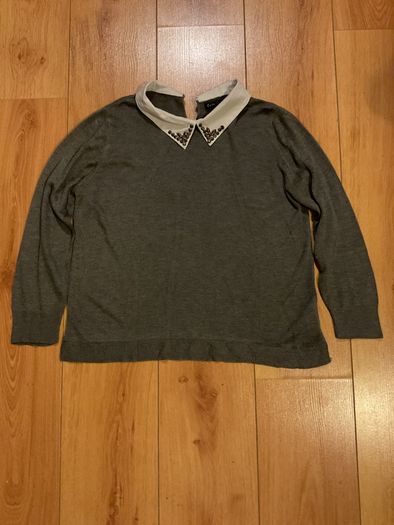 Beautiful Ladies Jumper Size 12