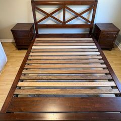 Double bed and 2x lockers