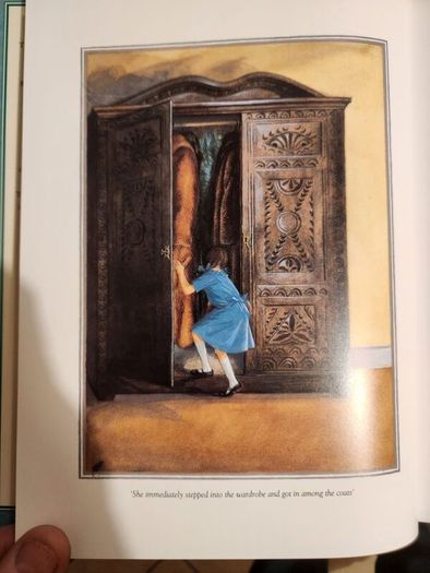 The Chronicals Of Narnia Compilation.  2 Books In Presentation Folder. Large Volume Hardback In Very Good Condition.