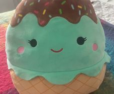 Large soft toy/plush bundle