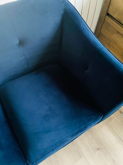 stunning Two seater sofa