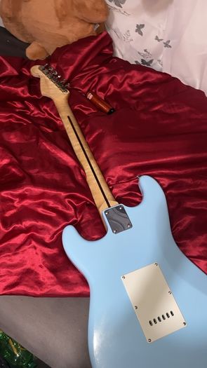 Fender Strat replica (made from an sx)