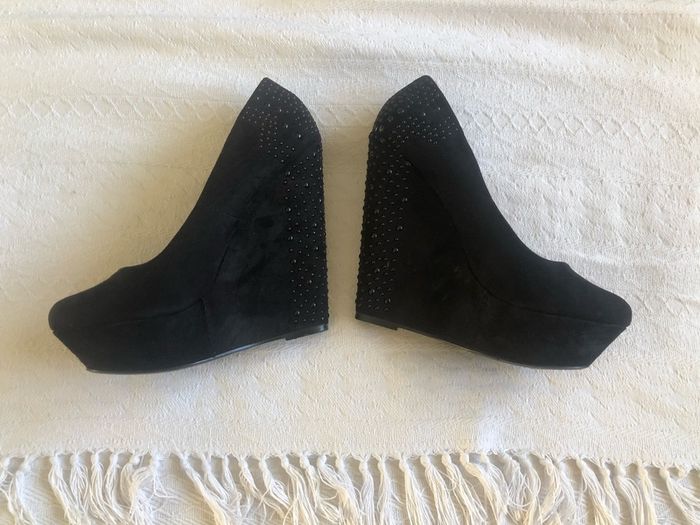 Dorothy Perkins wages