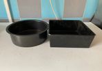 2 Baking Tins