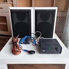 Stereo Speaker Set with Amplifier & Chromecast Audio