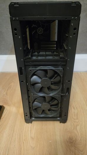 PC Case ATX with 3 fans