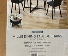 Dining table with chairs (sealed)