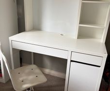Kids desk chair