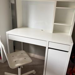 Kids desk chair