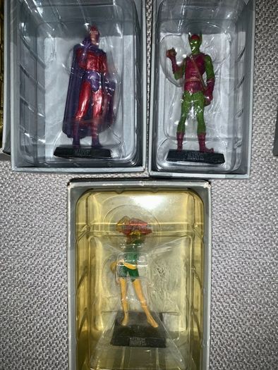 Marvel Classic Collection figurine lot