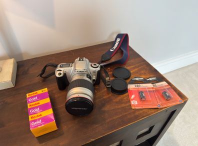 Canon EOS 300 Film Camera + Lens, 4 Batteries & 2 Kodak Films (Complete Kit)