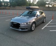 Roof Box - Yakima Space Booster