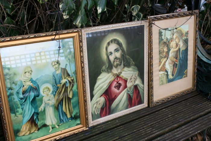 Vintage Holy Picture (35 each)