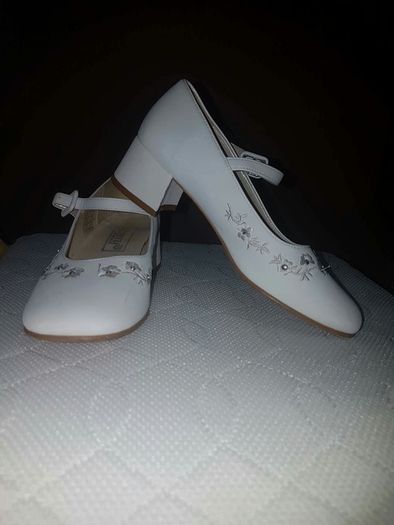 Communion dress and accessories