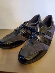 Ladies real leather flat shoes Soffice Sogno black size 7 UK SALE