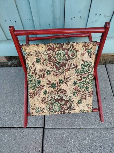 Vintage wool/sewing holder
