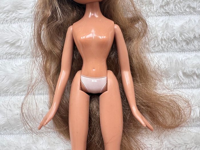 Bratz Yasmin Sweet 16 Birthday 3rd Edition Doll Used Please see photos