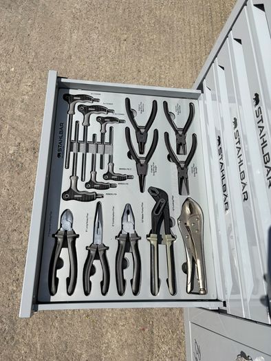 41" 7 Drawer Tool Box  Fully Loaded With Tools + Side Cabinet