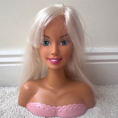 Barbie 1999 Blonde Hair Blue Eyes Doll Styling Head Mattel approx. 20 cm. Used Please see photos