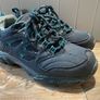 Regatta walking trekking shoes kids women Waterproof Low Walking Shoes size 3 Image 2