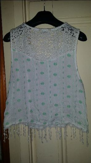 Diesel Hand-Made-Ring-Spun crop embroidered top size M Postage included