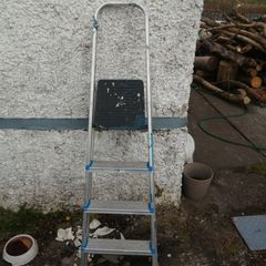 Step Ladder