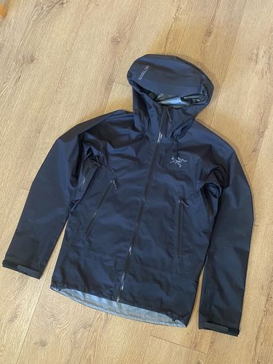 Arcteryx beta SL jacket Men's XS