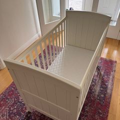 Mamas and Papas Cot and Mattress