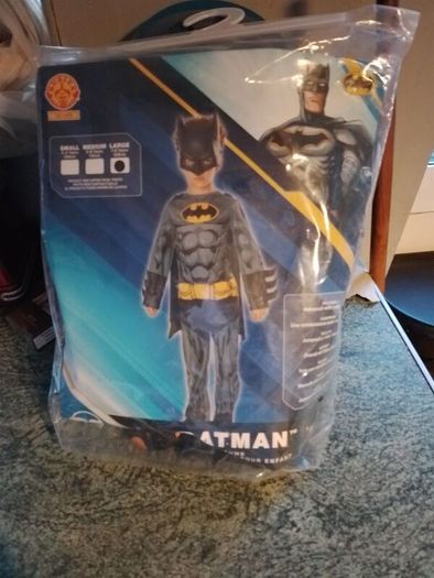 kids costume