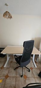 IKEA Electric height-adjustable Standing Desk + office chair
