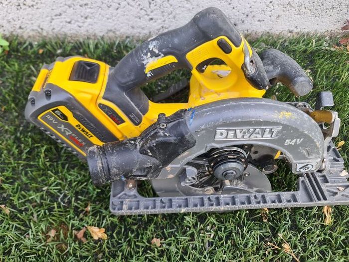Circular Saw DeWalt 54V XR FlexVolt 190mm