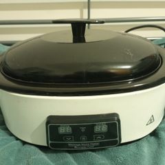 Hot stone heater for massage
