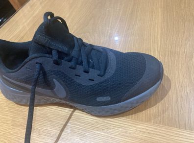 Nike revolution runners