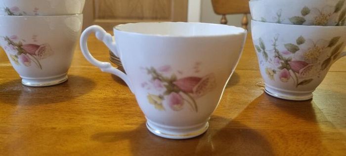 Vintage Royal Ascot 18 Pce.Tea Set
