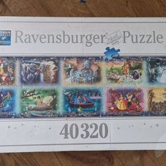 Ravensburger 40,320 giant jigsaw